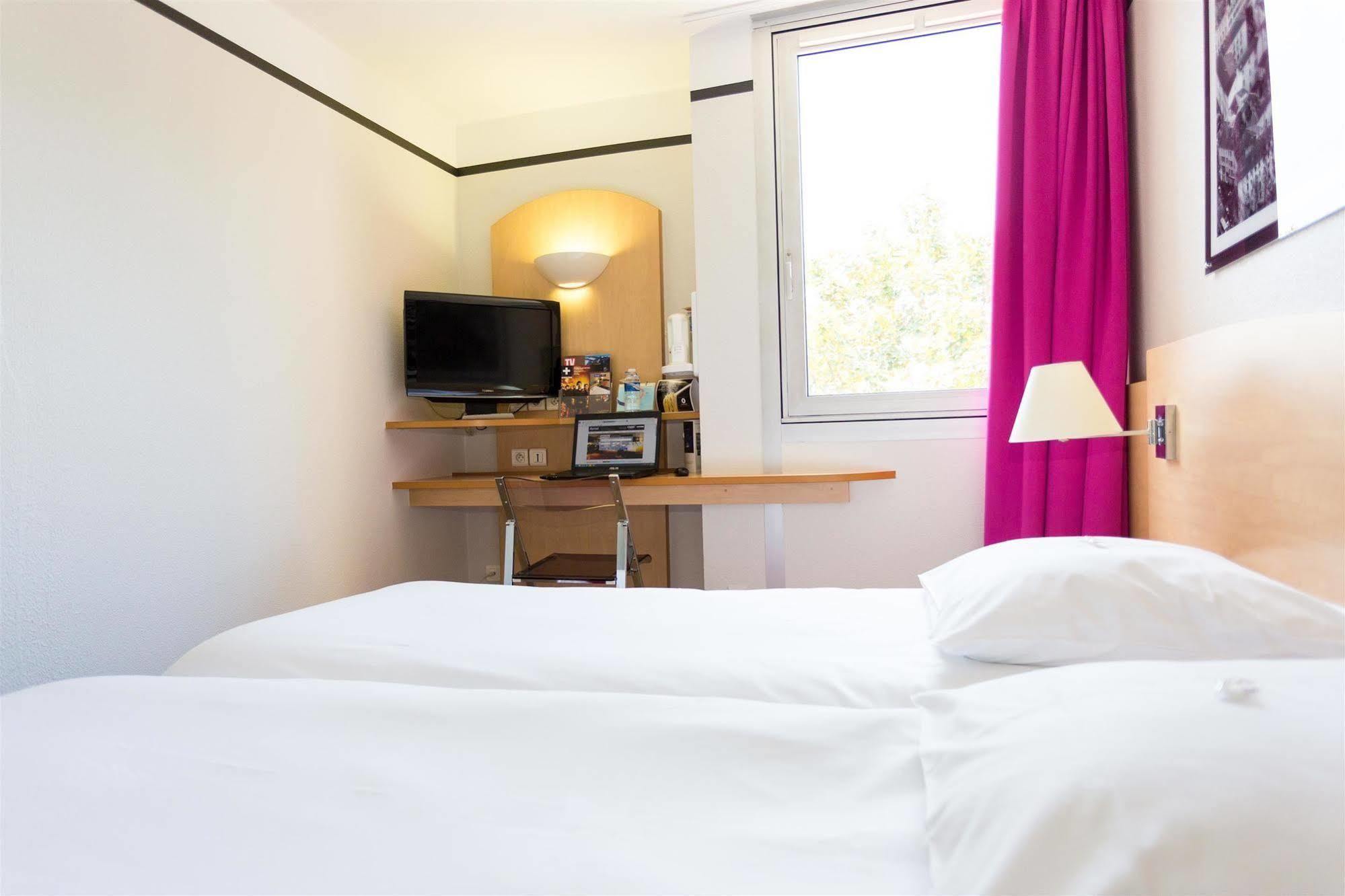 Hotel Inn Grenoble Eybens Parc Des Expositions Ex Kyriad Dış mekan fotoğraf